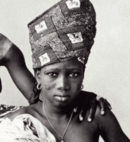 An example of a sexy Aja woman